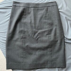 Club Monaco Manhattan Tex Skirt Medium Heather Grey Size 2